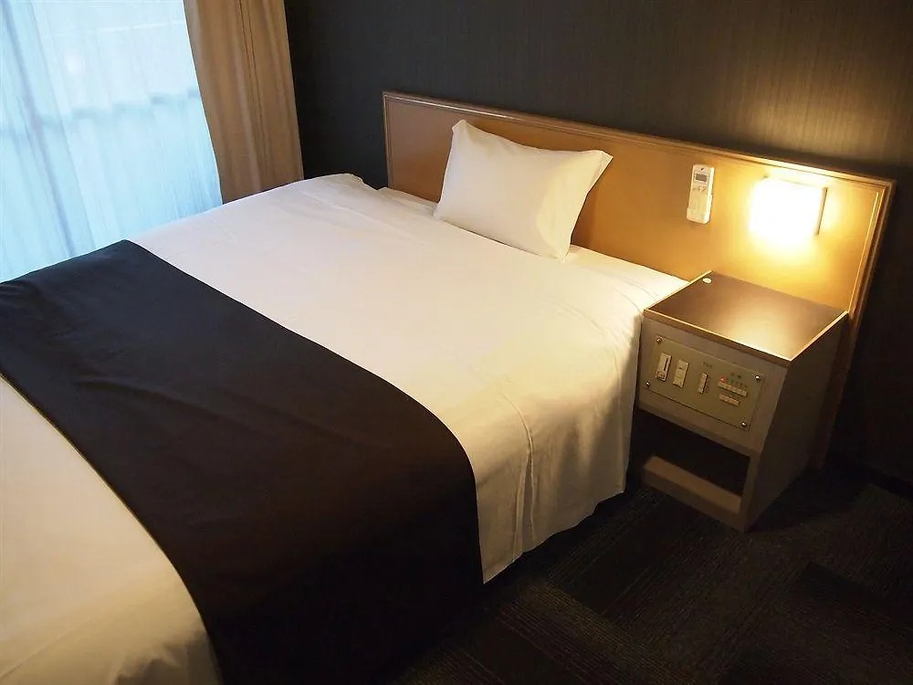Hotel Livemax Osaka Namba 2*,