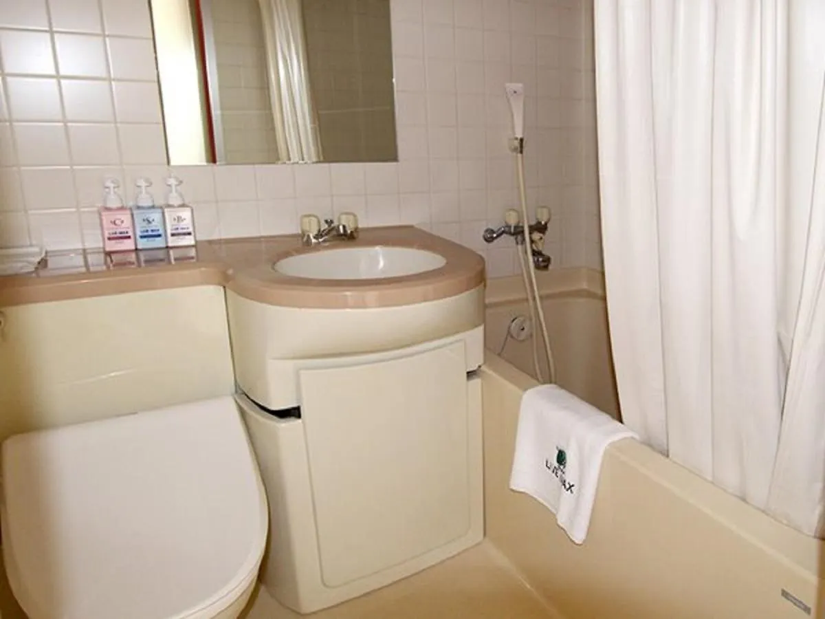Hotel Livemax Osaka Namba 2*,