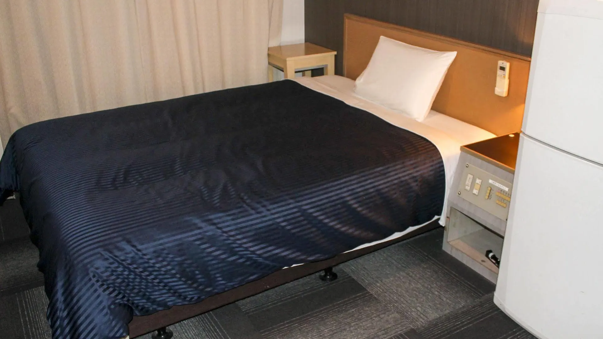 Hotel Livemax Osaka Namba